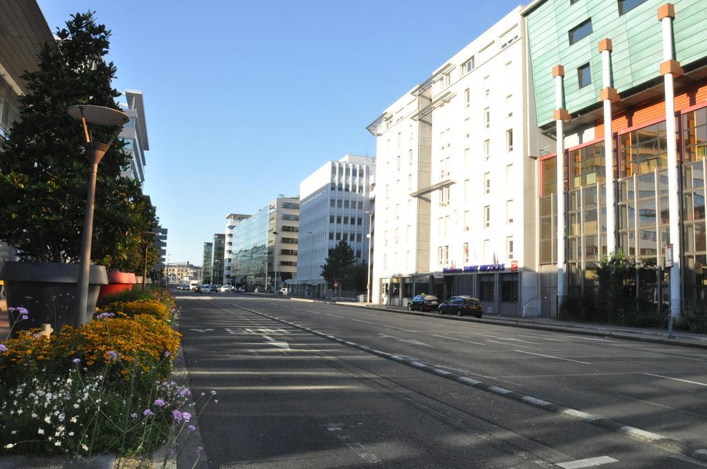 Les Studios De La Place Lyon Exteriör bild